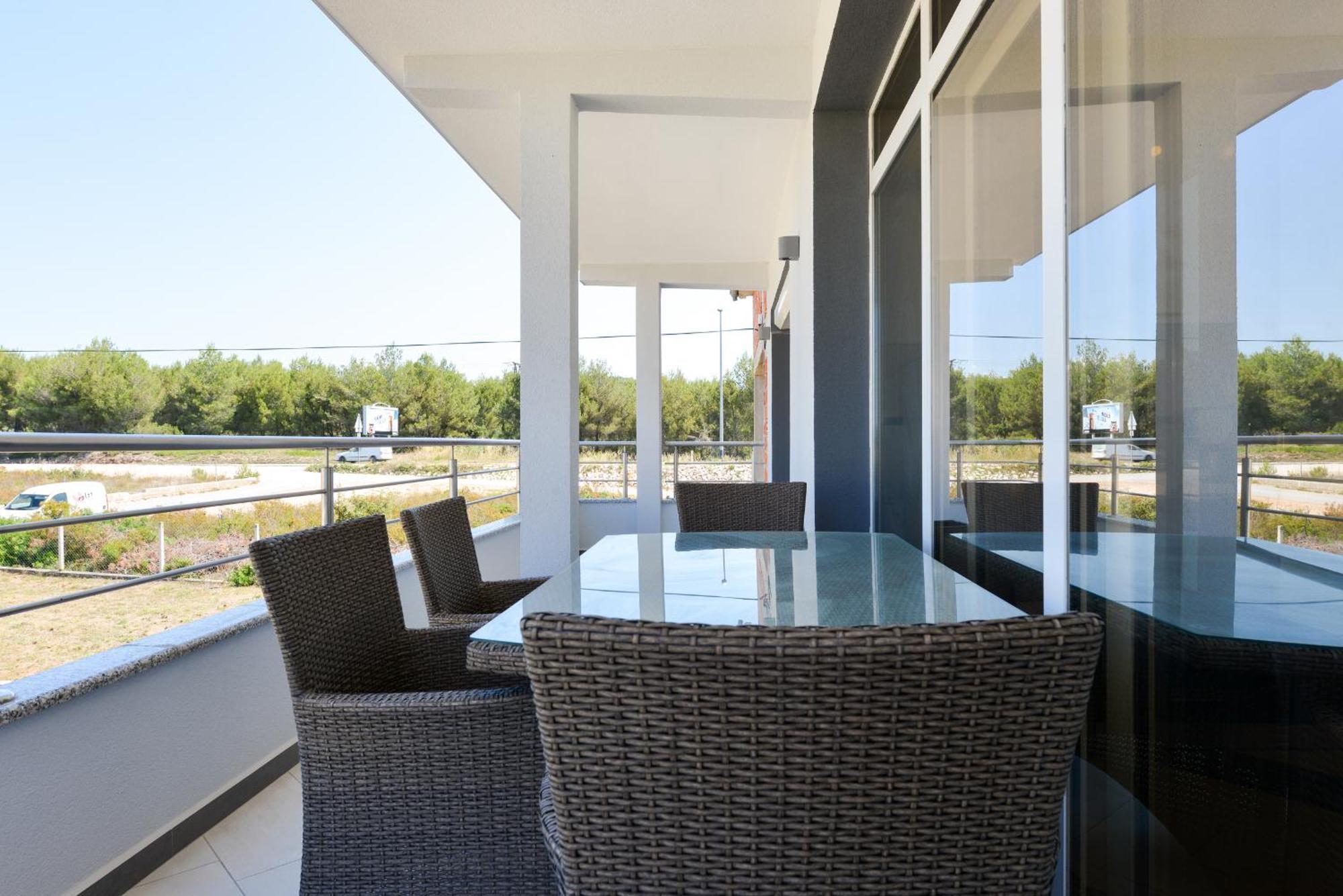 Apartmani Martin Mit Beheiztem Pool With Heated Pool Бибинье Экстерьер фото